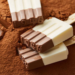 中街1946 黑白半巧牛乳巧克力冰淇淋80g*10支 牛奶冰激凌雪糕冰棍冰棒