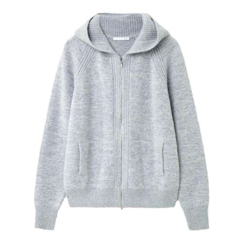 ۻ㣺 XS OVV2024ﶬ¿Ůװ˫ͷñ֯2399Ԫ