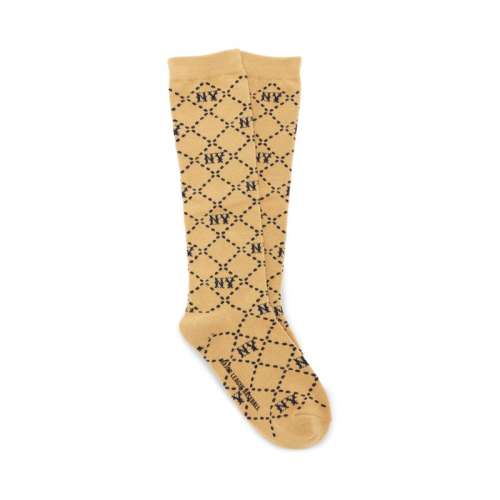 ۻ㣺ɫ M MLBŮͬݳʱг80.1Ԫ