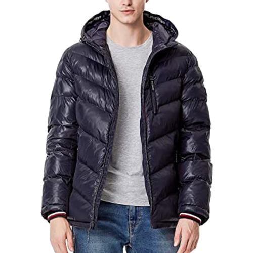 ɫ XL TOMMYӺůˮ޷709.8Ԫ