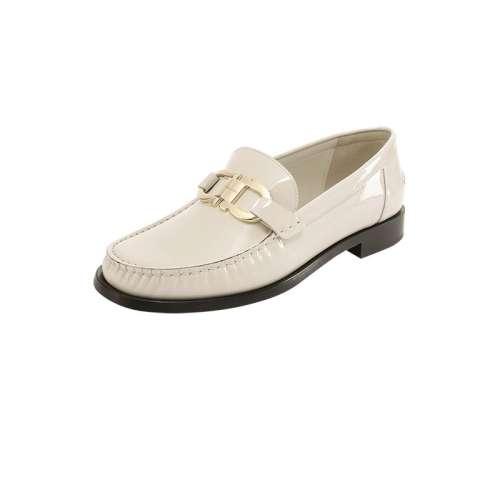 ۻ㣺Ұ D 4.5 FERRAGAMOţƤָЬƤЬЬ4464.14Ԫ(88VIP 95)