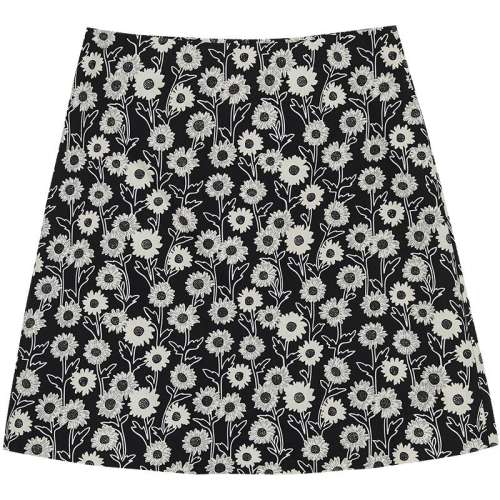 ۻ㣺ɫ XS oeceŷװƸ黨ȹ480.6Ԫ4(120.15Ԫ/)