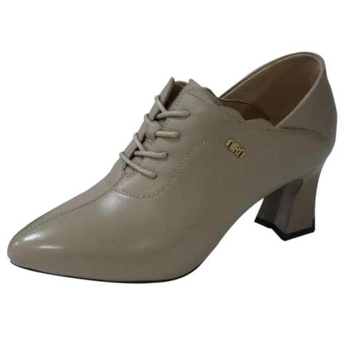 ۻ㣺BW233186232Aɫ 35 ľɭŮЬʱдָͷڵЬ240.3Ԫ
