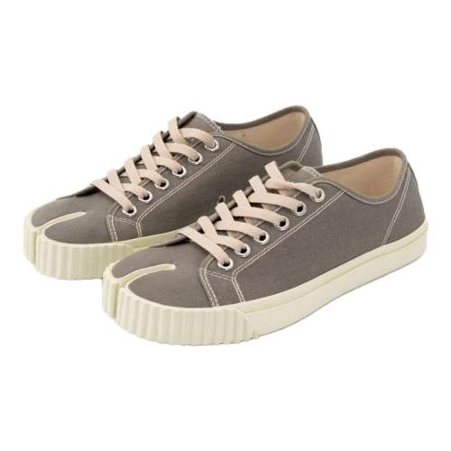 ɫ 39 Maison Margiela ¿ʿͰ˶Ь̩ٻƷ3015743664.5Ԫ