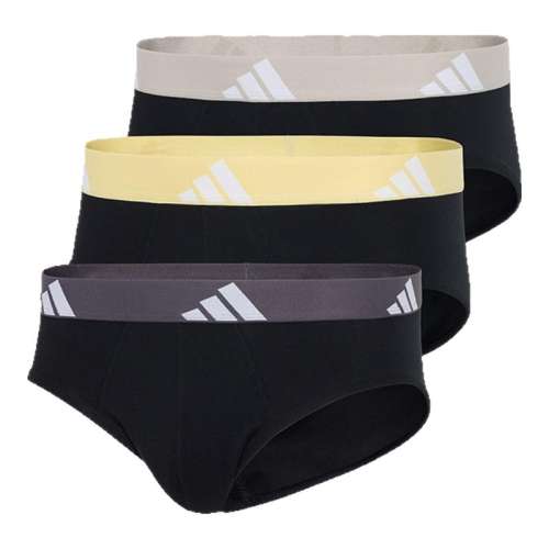 // S Adidasϴ˹ʿ˶ڿ214.7Ԫ