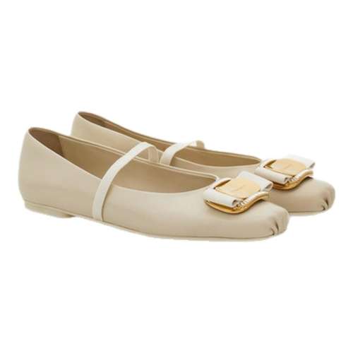 ɫ 4.5 24ϢFERRAGAMOĽŮʿVaraƽЬЬ7824457300Ԫ