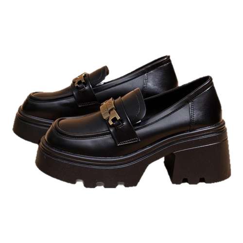 �ƺ� 35 ���ı�������ָ�ЬӢ�׷��ɫ