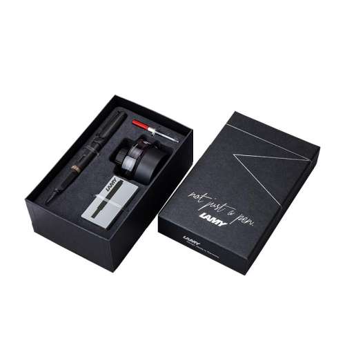 ۻ㣺 ĥɰڣ 0.7mm ٷ ¹LAMYߺװƷ501.6Ԫ2(250.8Ԫ/88VIP 95)