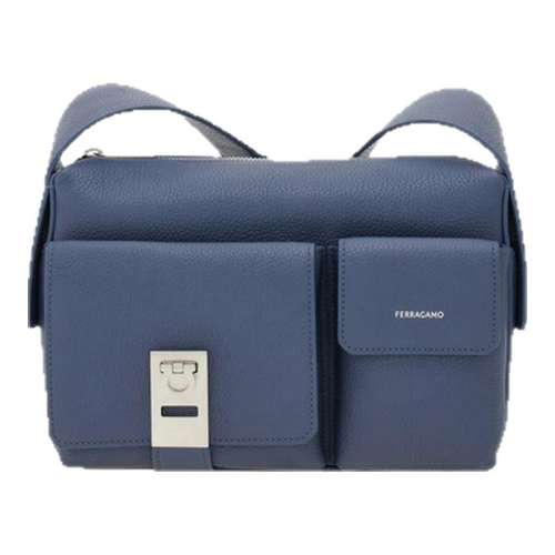 ɫ ָͬFERRAGAMOĽʿб14950Ԫ