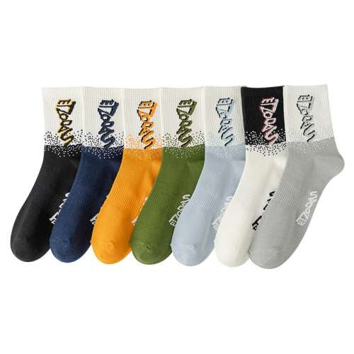 ۻ㣺+++ɫ+ɫ  (39-45.5) è곱п˶27.5Ԫ(88VIP 95)