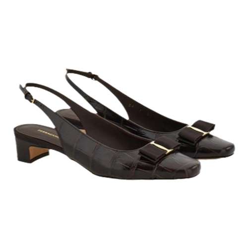 ɫ 4.5 FERRAGAMOĽŮʿVara¶ЬЬ6900Ԫ