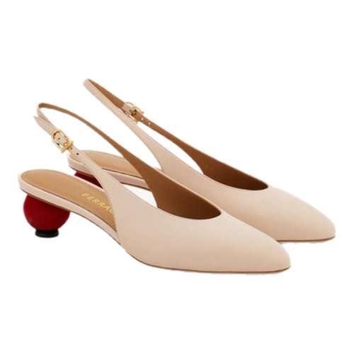 ٷ 4.5 6ϢFERRAGAMOĽŮʿЬ¶Ь9300Ԫ