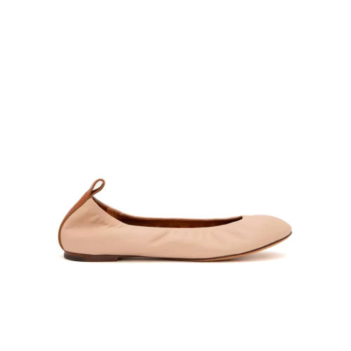 ɫ 35 ˷BALLERINAţƤƽ׵Ь4750Ԫ(88VIP 95)
