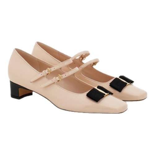 ۺɫ 4.5 FERRAGAMOĽŮVaraЬЬ8060Ԫ