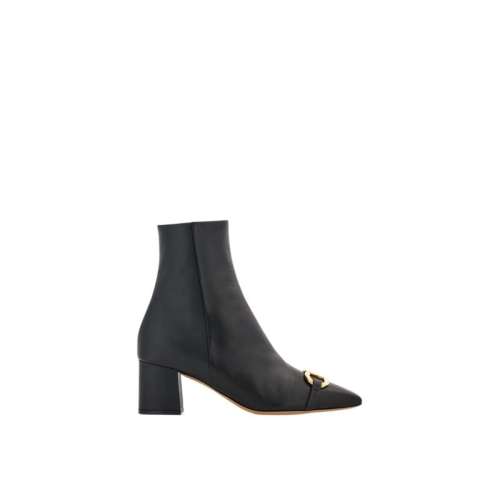 ɫ 5 ʱFERRAGAMOĽŮʿGanciniζѥѥ