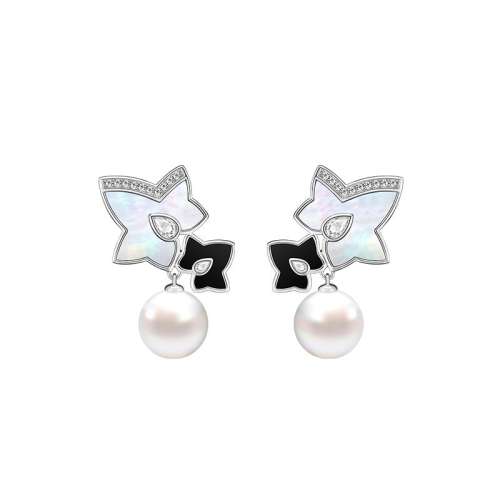 ���ɫ Lola Rose������˫Ҷ����ŮŮ