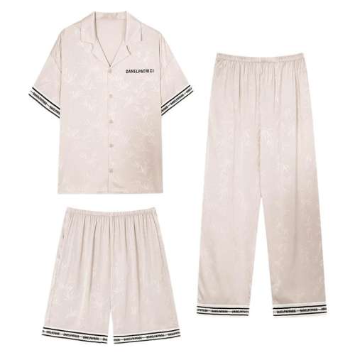 +̿+㡿ĸ L è˱˿˯ļ