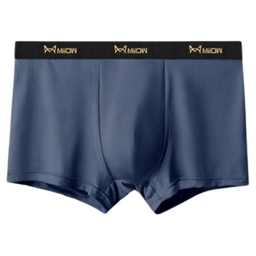 M 3��װ����ɫ���һ è���������ڿ��к�����ƽ�ǳ���