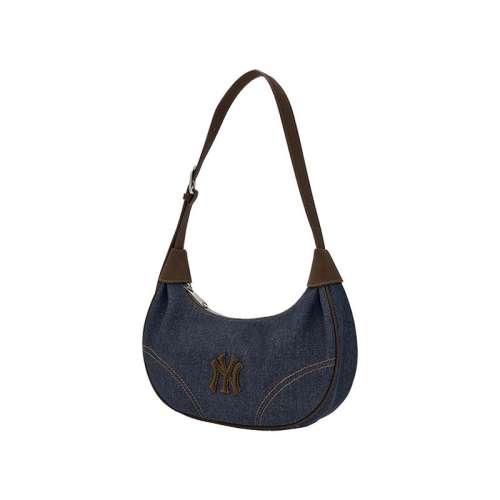 ۻ㣺ŦԼ/׼ţɫ ӪMLBŮʱдLOGOɵڸţҸ°25ļ¿BQMV3