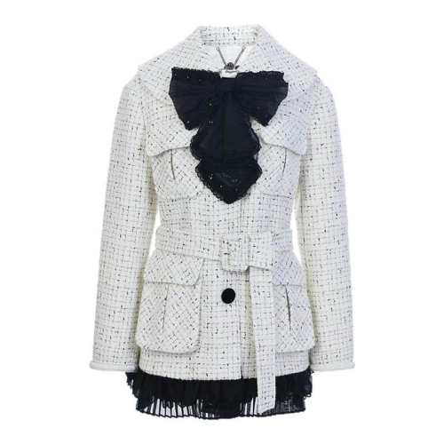 �ڰ׸� XS ���޳���ͬ�lefame����ķ2026�紺��Ʒ�������廨�α߳�����