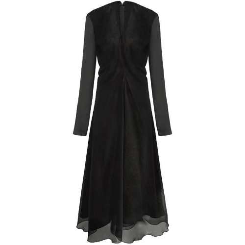 �ۻ��㣺�ڽ� S COCOBELLA������V������ȹ 1137.36Ԫ��3��(��379.12Ԫ/��)