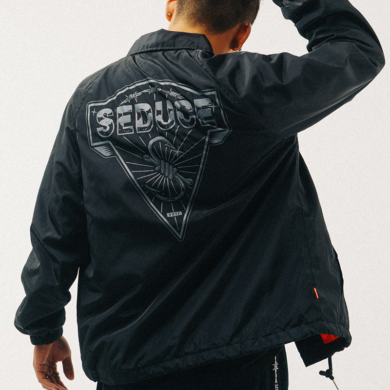 ʳ����ϵ���Ž����п��ж������Ʒ���˧�����ɼ��޼Ӻ�װ����Ů 223Ԫ