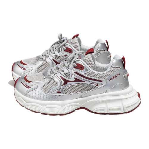 �ƺ� 35 ����С�ڰٴ�У԰��ƺ��ϵ�Ь 148Ԫ��2��(��74Ԫ/��)