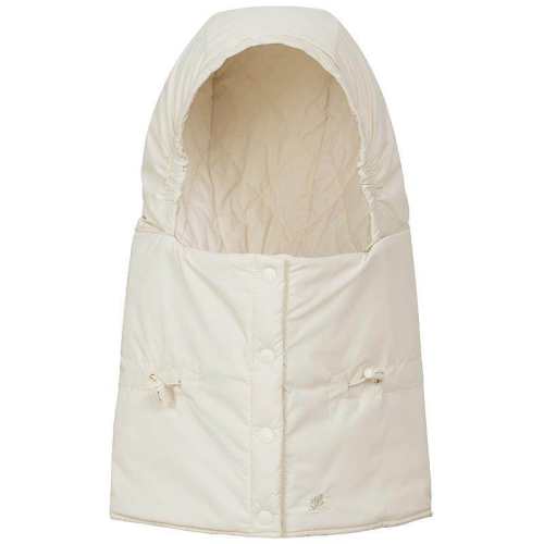 ���ʰ�PW LAFUMA�ַ�Ҷ����ʱ�з���ˮ�������б�ů����ñŮ�ɲ�Χ��һ��ñ