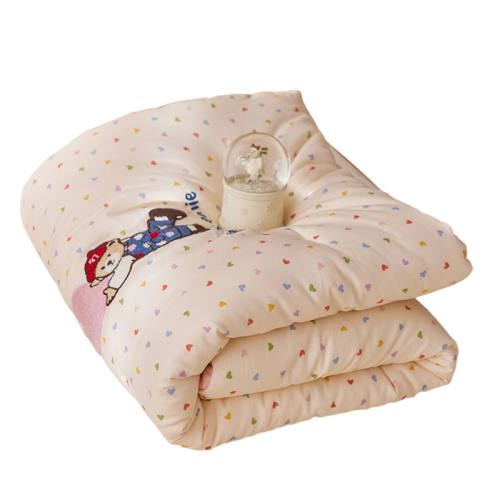 ���ڲ�����120*150cm��ͯ���ﱻ��Լ��2.8� һ�����ܵ��ơ�A���׼ ������ů�� С��A��ȫ�޺�ϵ��Ů�ı��ӱ�о