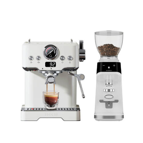 ������15%��JICCSI����ʦС����GT1��ʽ���Ȼ����Զ�����38���� GT1���ס���ѯ�о�ϲ��