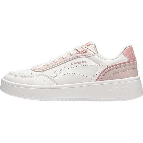 ������ 35 ��������Ů�Ͱ�����Ь�˶�Ь