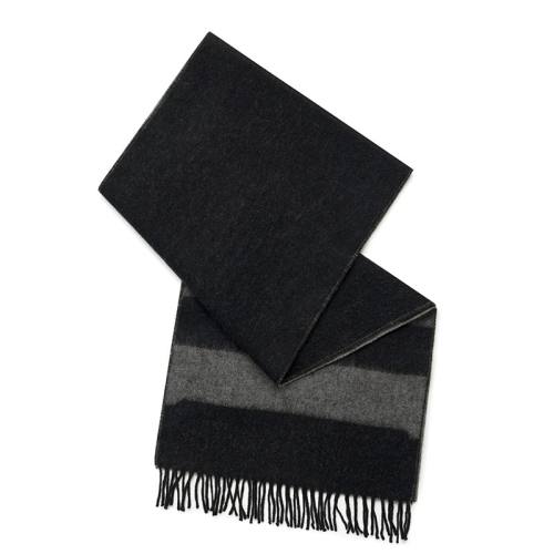 ��ɫ ����˹Ӣ�׷���ʿ��ëΧ�� 880Ԫ