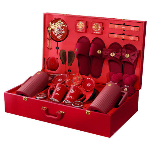 �����ĭ��ľ������ײ�28���ס� �����Ʒ��װŮ����ױ��ȫ�׸߶� 975.09Ԫ��3��(��325.03Ԫ/������88VIP 95��)