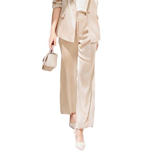 ����ɫ 7/S ���ʫ��Լʱ�аٴ�� 316Ԫ