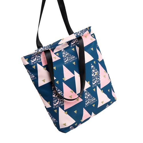 ��������С�š� ����2025�¿�緫��Ů���������ƴ�ѧ�������������ط�ˮ������ 19.8Ԫ