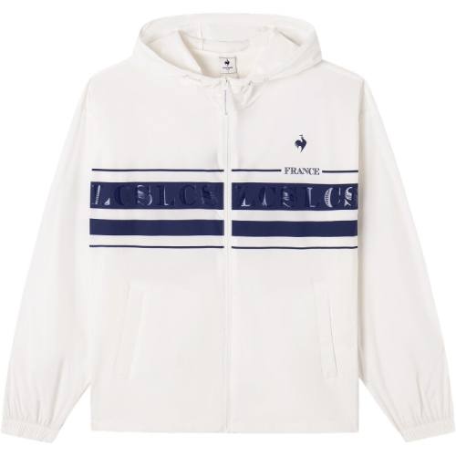 ������ɫ M �ֿ����п��˶��п����� 523Ԫ