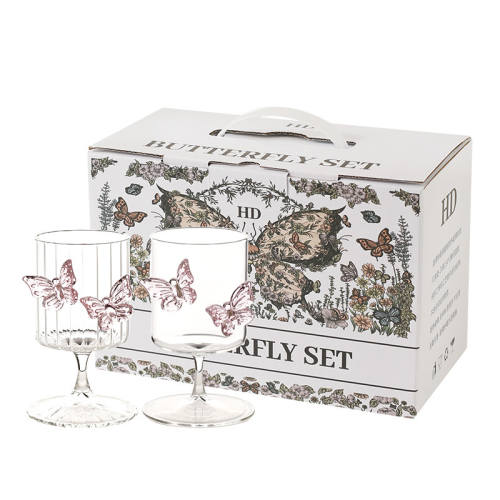 �����װ���������ĶԱ�(����+͸��) �����ݺ�Ʊ����ı�һ�Խ������ 137.4Ԫ