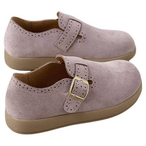 ���ڲ����������� 35 ���ı�������Ь���ɰ������ϣ�