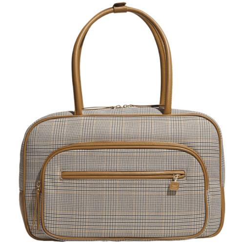 IA6119 F �ϲ�adidas���ϴ�˹��Ҷ����Ů�ճ�ͨ��ʵ���˶����е����IA6119 643Ԫ