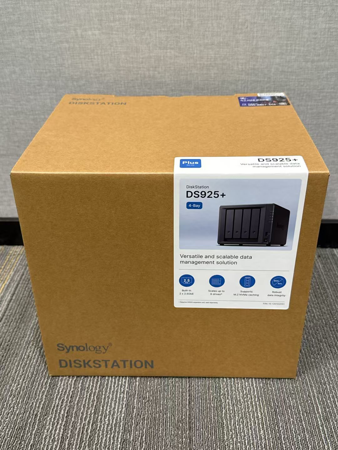 Ⱥ��DS923+ DS920+��ҵNAS����洢������������4��λ���� 3900Ԫ