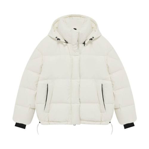 Basic House/�ټҺð�ɫ���޷�С����Ů�����¿��Ѽ�޶̿����װ�ɫ S  497.52Ԫ