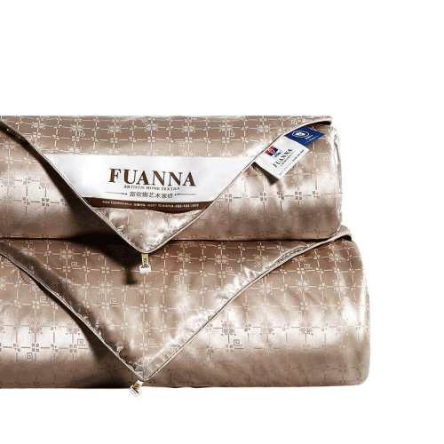 ������100��˿��о��˿��203X229cm��1.5�״����ã� �ı���100%��˿+ŷʽ���Ứ����˹��  272Ԫ(������)