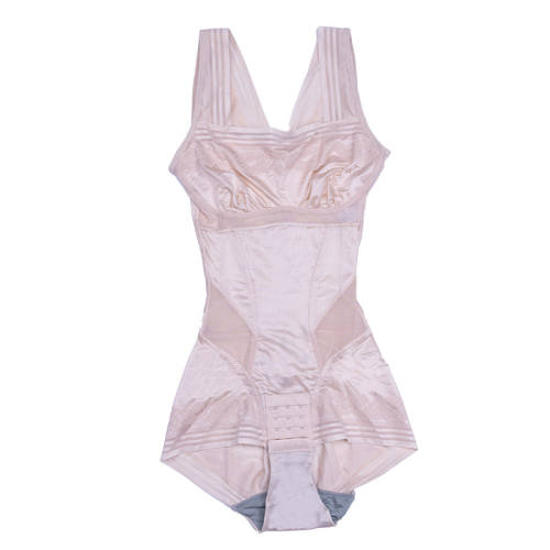 ������һ��ȼ֬�������������º�ɫ S���ʺ�80-99�  67.44Ԫ