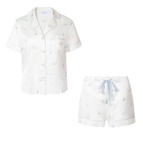 �������ϵ����˿˯���ļ��⴩��ɫ���������װ XS  3388Ԫ