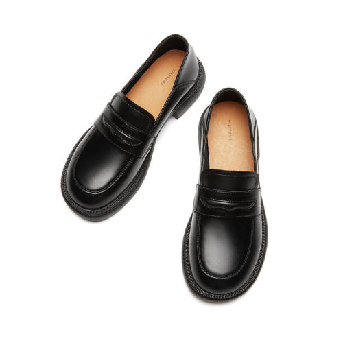 ��С����ʦӢ�׷������ָ�Ь��ɫ��ţƤ�棩 35  300.69Ԫ