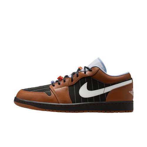 ���ڲ�����NIKE�Ϳ���ЬAIR JORDAN 1�غ�AJ1�Ͱ︴�Ű�Ь����ЬIR7560-010IR7560-010 36  587Ԫ