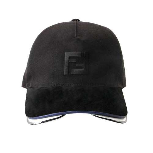 �ۻ��㣺FENDI�ҵ�ī��̫��ñ��ɹ������ɫ  3414.05Ԫ(��88VIP 95��)