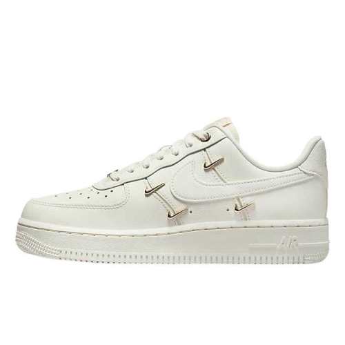 ���ڲ�����nike�Ϳ�ŮЬAir Force 1�׽��Ĺ�AF1�վ�һ�ŵͰ��ЬFV3654-111IQ9802-022 35.5  555Ԫ