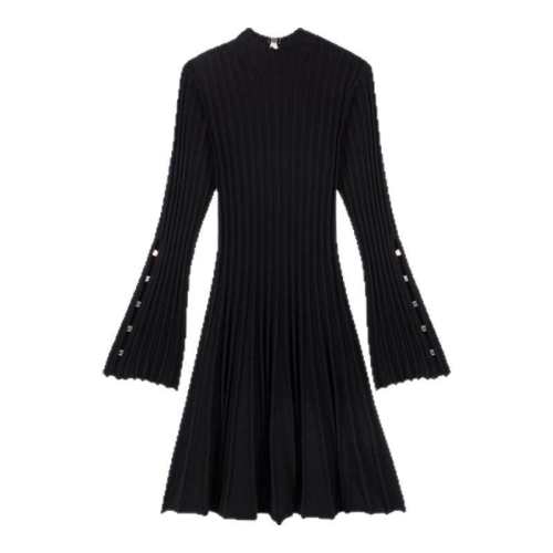 ���ڲ�������ɫ T34 Majeʱ��������֯����ȹ 2350Ԫ