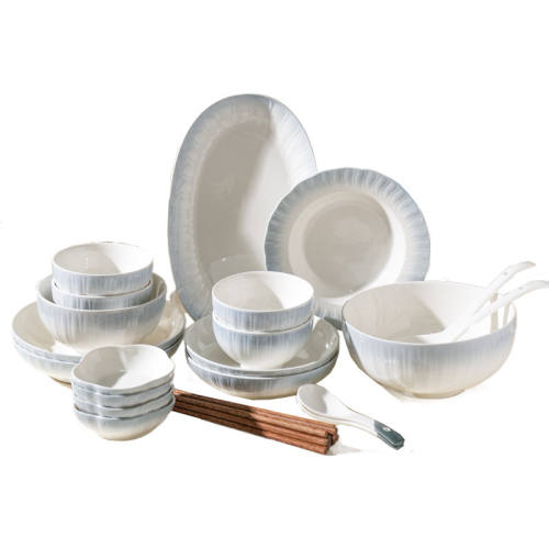 �����װ������ʳ24���� �������ֵ�������²ʲ;���װ 136Ԫ(������)